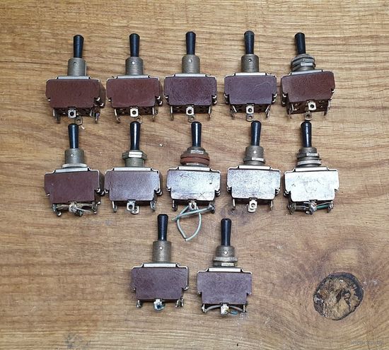 Сборный лот тумблеров Т2, Т3, ТП1-2, ТВ2-1, П2Т, В-45, ППН