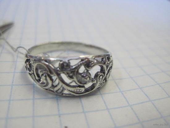 Кольцо Кубачи 925 пробы 19 размера.