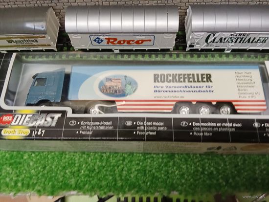 Mercedes Actros с полуприцепом 1:87 (сероголуб) б/у Китай