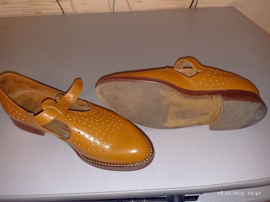 Винтажные туфли.