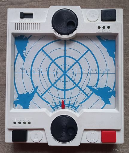 Игра электронная времён СССР Воздушный бой