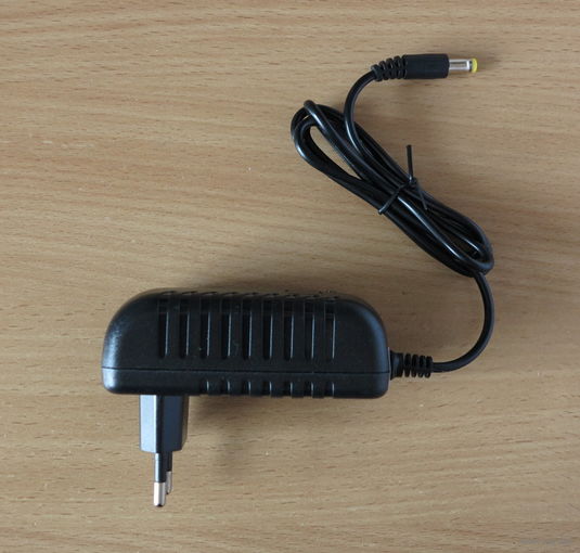 Блок питания 24В 2А новый