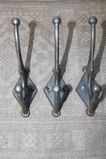 ВЕШАЛКИ СОВЕТСКИЕ ДЛЯ ОДЕЖДЫ