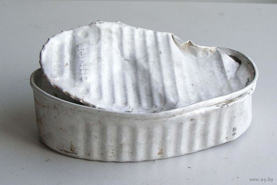 Немецкая консервная банка 1944 год
