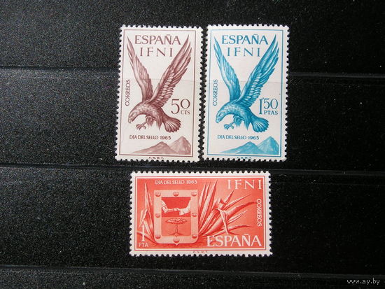 Испанское Ифни 1965, Птицы, герб