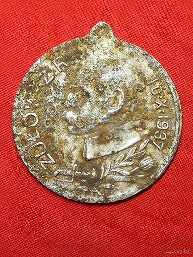 Довоенный патриотический знак резервистов 1937 г. Пилсудский. г Жулов. Польша. С рубля , без м.ц. См. др. мои лоты.