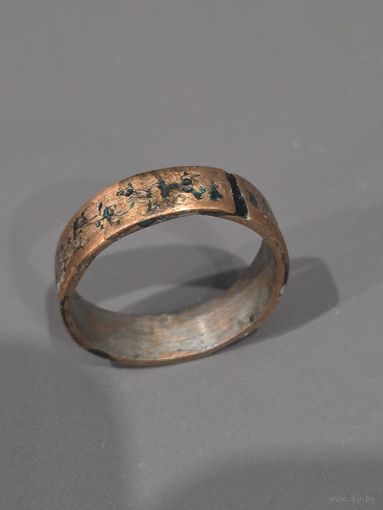 Интересное кольцо неизвестного происхождения