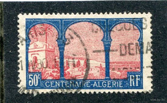 Французский Алжир. Марка выпущена в честь 100-летия. Вид на бухту Алжира. 50с