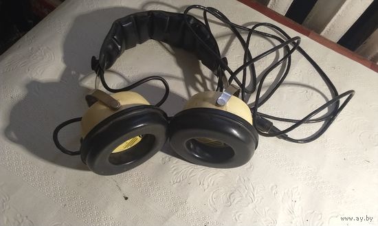 Наушники ТДС. К советской радио аппаратуре.