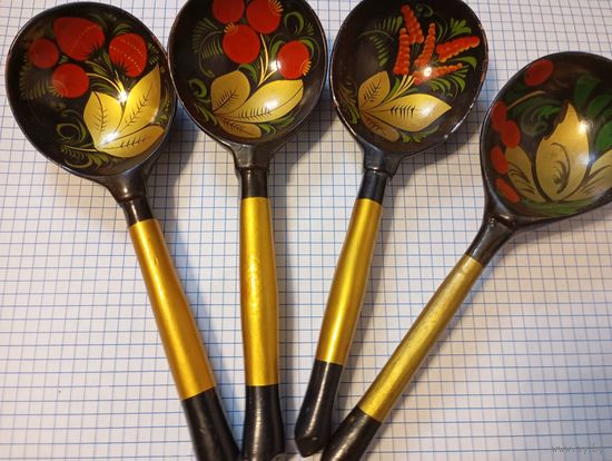 4 ложки деревянные