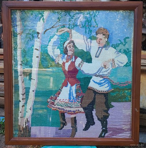 Картина "Белорусские мотивы",старинная вышивка,размер 65,5х68,5