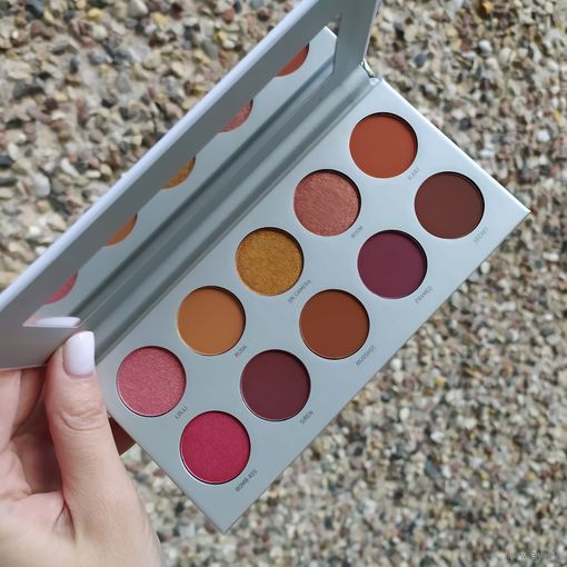 Morphe X Jaclyn Hil Ring the Alarm