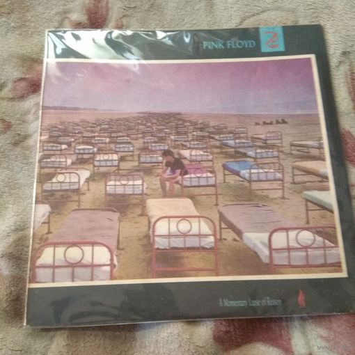 Pink Floyd "A momentary Lapse of Reason" LP.