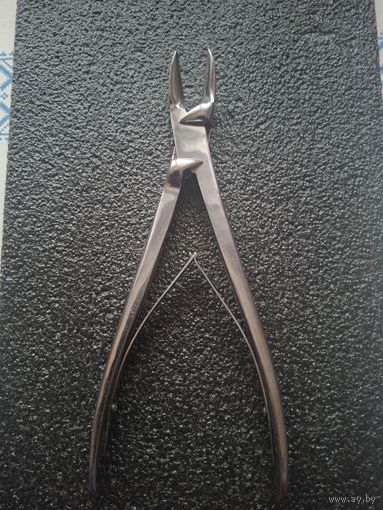 Кусачки медицинские 23,5см.