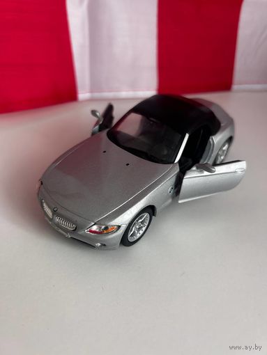 Модель welly bmw z4 1:43