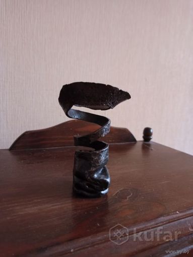 Подсвечник кованый