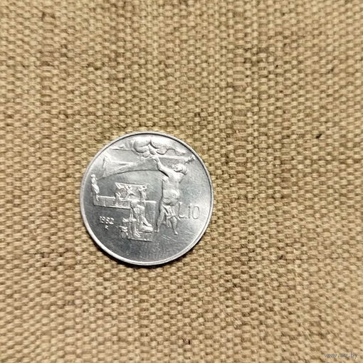 Сан-Марино 10 л, 1982 Социальные достижения