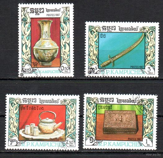 Декоративно-прикладное искусство Кампучия 1987 год серия из 4-х марок