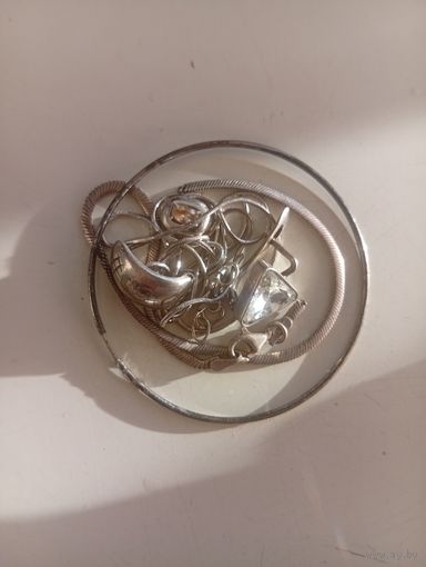 Лом, метал белого цвета