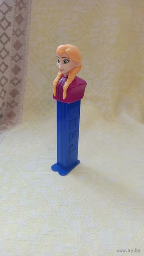 PEZ ДОЗАТОР ДИСПЕНСЕР КОРОЛЕВА АННА