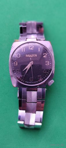 Не частые часы Ракета.