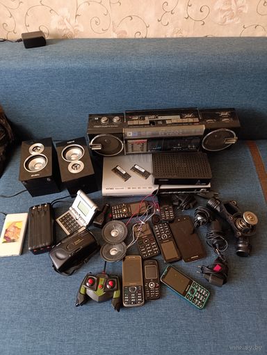 Радиотехника всякая. Радиодетали.