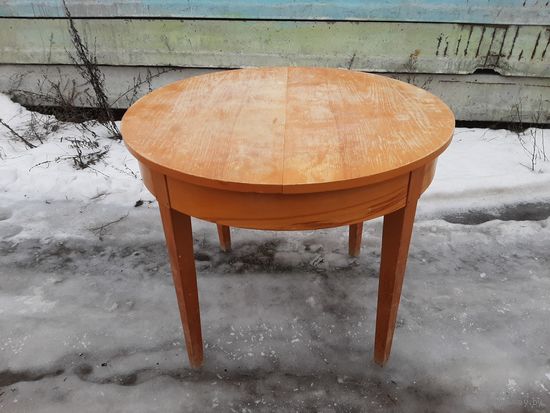 Стол круглый раскладной 60-х годов 75/90