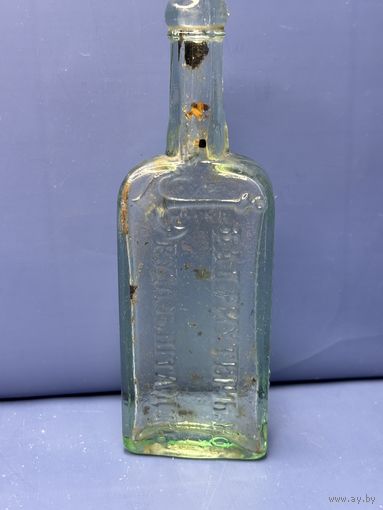 Флакон из-под лекарства Пен-экспеллер Якорный Ф. АД. Рихтеръ и Ко Россия до 1917 г