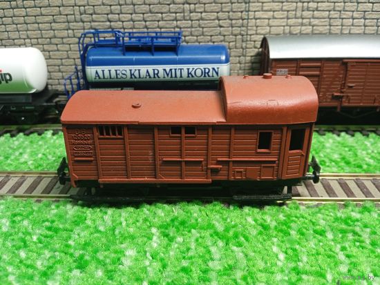 Вагон-бригадник 2-х осный (тер)   -ЛОМ-  б/у 1/87 HO