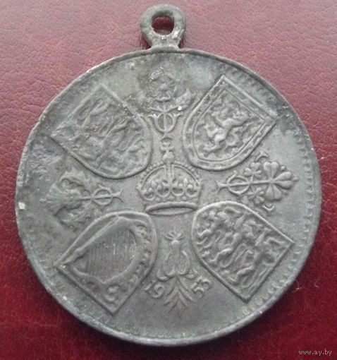 Британия. 1 крона 1953 переделана в подвеску