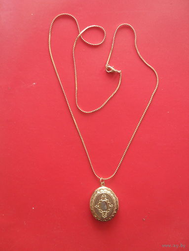 Кулон(под фото) с цепочкой,54 см.