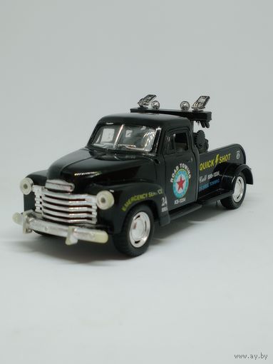 Chevrolet B100, wrecker,,1953г. 1/38,пластик/металл