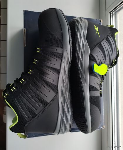 Ботинки Reebok (новые, 45 р-р)