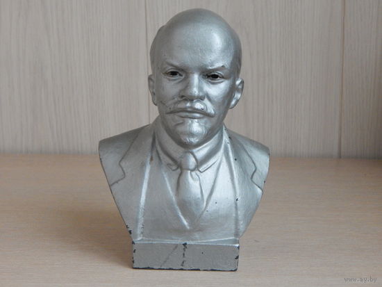 Бюст Ленина (силумин).