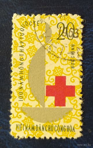 Вьетнам 1963 100л красного креста