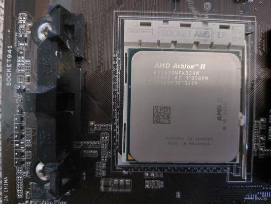 AMD Athlon II X3 440 ADX450WFK32GM