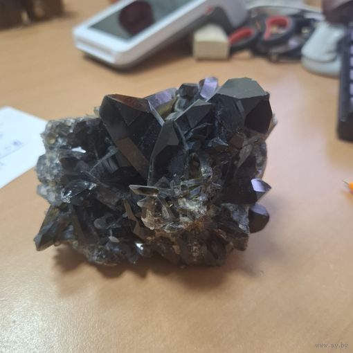 Дымчатый кварц. Для изготовления бижутерии.