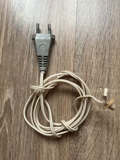 Шнур питания  1,45 м