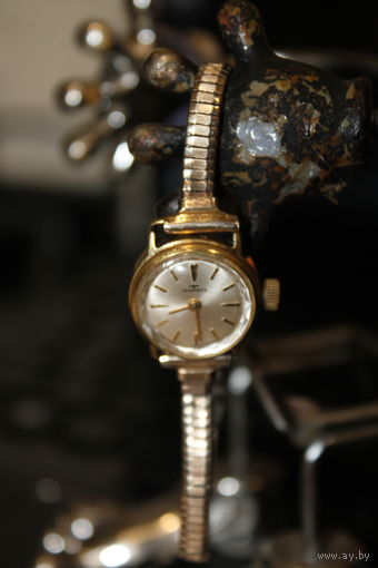 Миниатюрные механические винтажные часы TECHNOS 60-Е ГГ