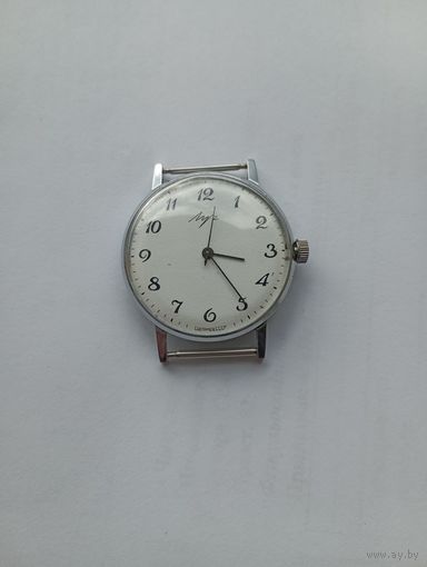 Часы Луч . ( Ультра тонкие ! )С рубля.