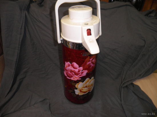 Термос из дружественного Китая 70-х годов.Лот 02.