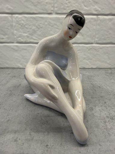 Статуэтка БАЛЕРИНА. Старая Городница. 1950 годы. Не частая. В ЛЮКСЕ.     Распродажа коллекции!!!