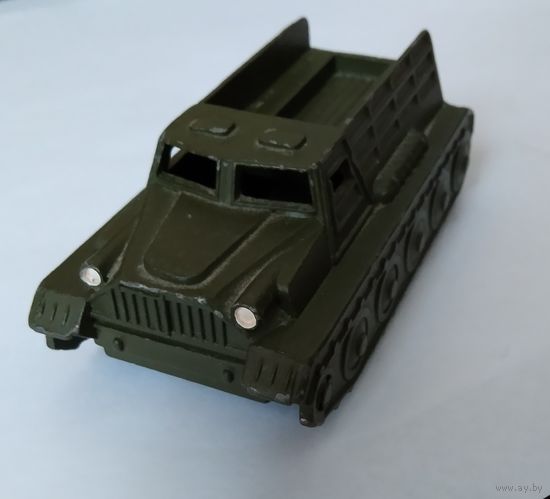 Военная техника тягач. СССР, металл