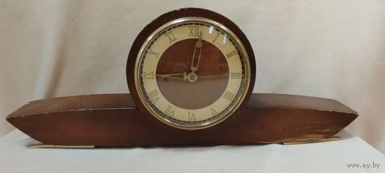 Часы настольные Весна с ключом. СССР