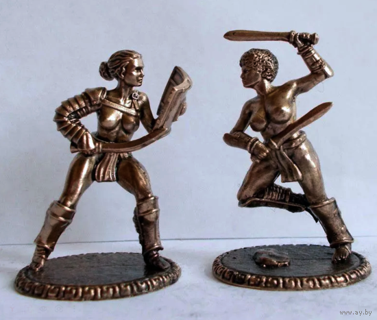Статуэтки миниатюры Женщины Гладиаторы Бронза