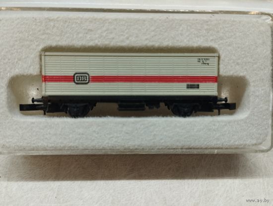 Вагон с  контейнером