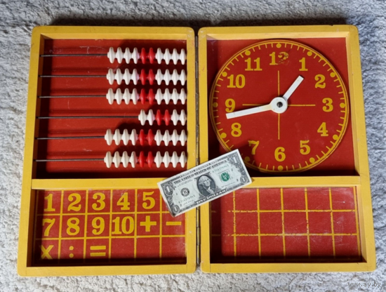 Настенная игрушка игра счеты часы