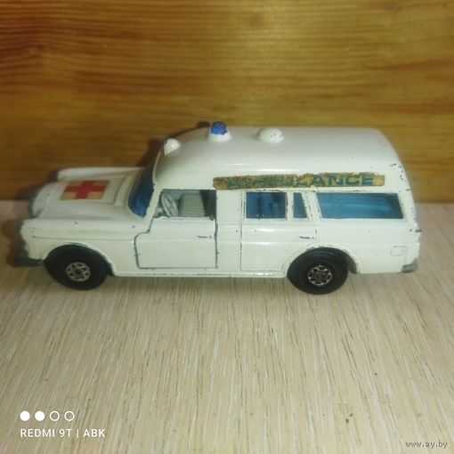Винтаж.Mercedes Ambulance Matchbox К-63.Англия.