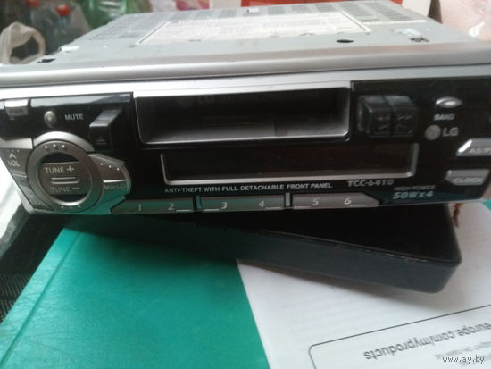 Стереофоническая кассетная автомагнитола LG ,TCC-6410 50wх4.
