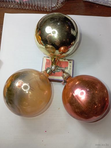 Игрушка на ёлку , Шарики , винтаж , стекло , СССР . С рубля